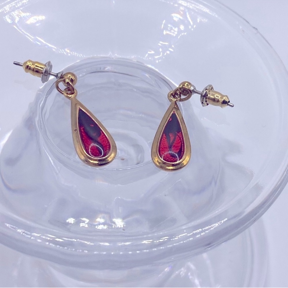 Chic Gold and Red Teardrop Earrings